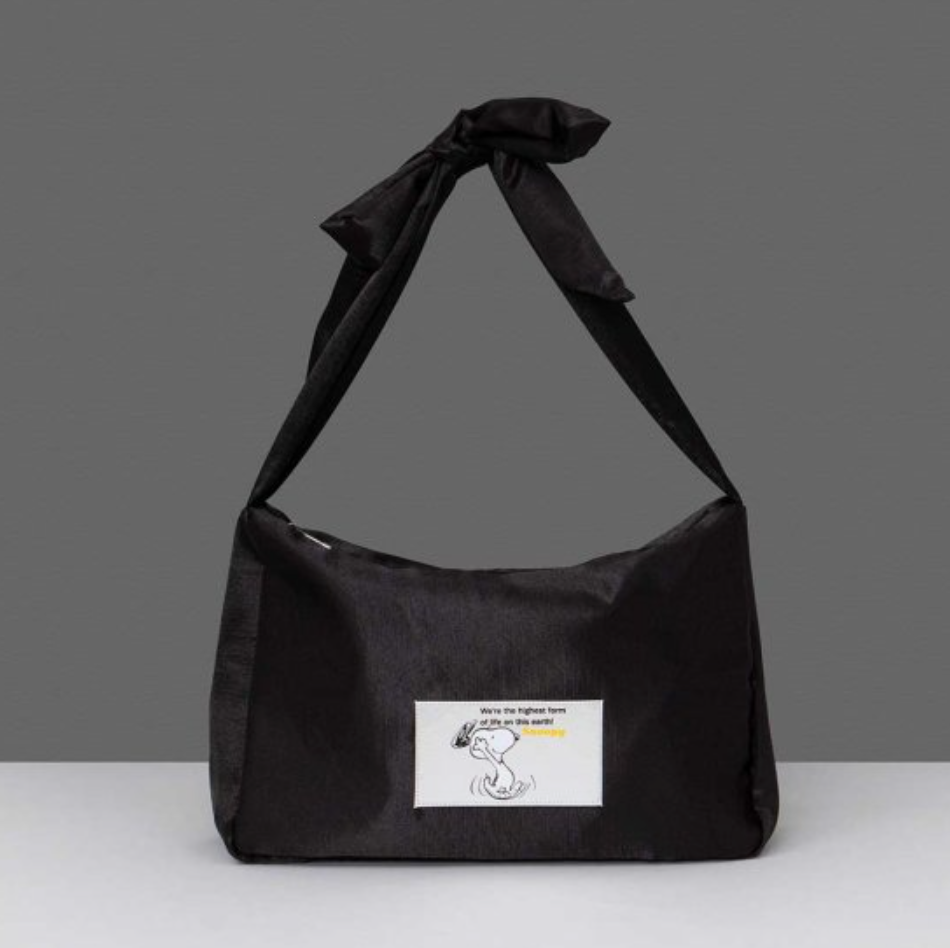 Peanuts | Snoopy x Le-junev | Shine Snoopy Shopping Bag