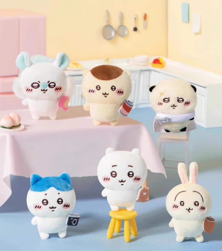 Chiikawa | Little Guardians | Plush Fridge Magnets Main image