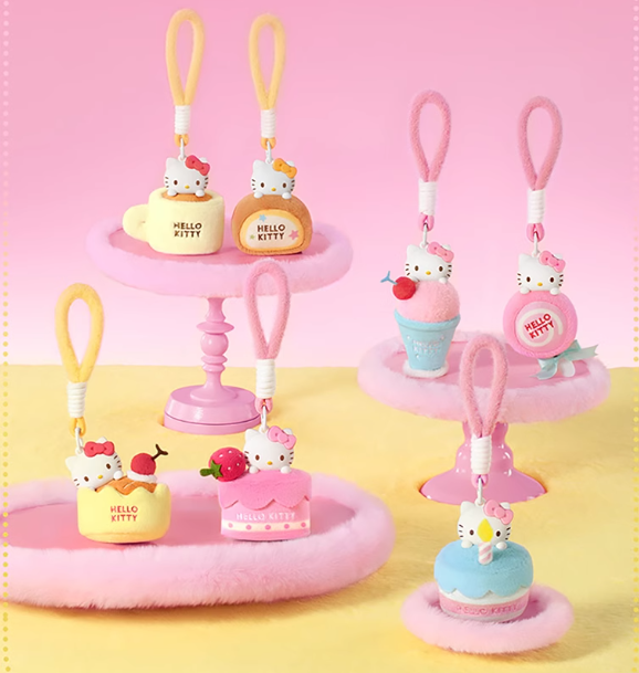 Hello Kitty | Sweet Workshop Plush Scented Blind Box Main image