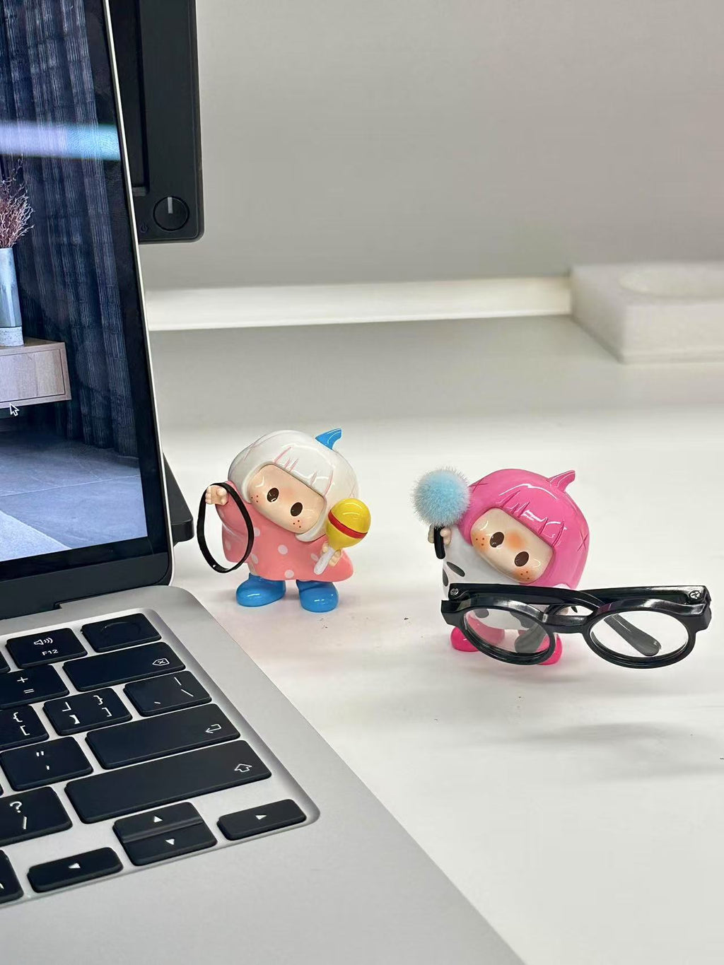 YOYO | Adorable Tilted Head Collection | Icon Box Figure Blind Box