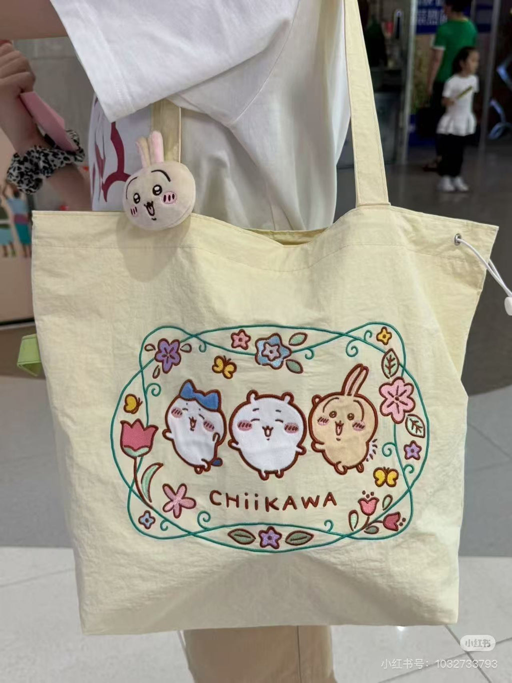 Chiikawa | Summer Floral Wreath Embroidered Canvas Tote Bag