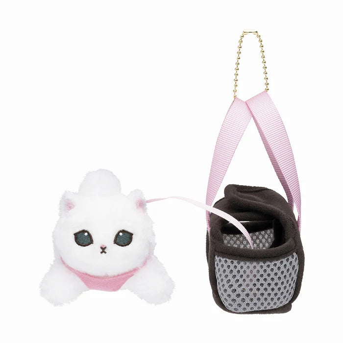 Mofusand | Nyanko with outing bag | Mascot Holder