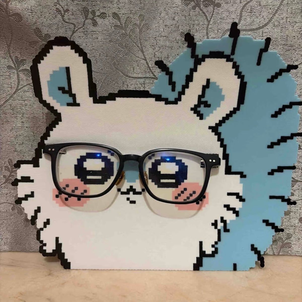 Chiikawa Fuse Bead | Chiikawa Character Glasses Holder Main image