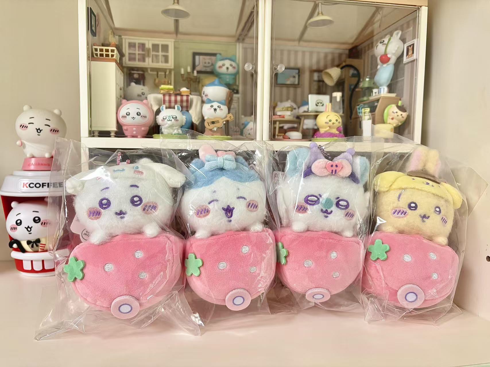 Chiikawa × Sanrio Characters | Strawberry Trolley Plush Mascot / Charm Secondary image