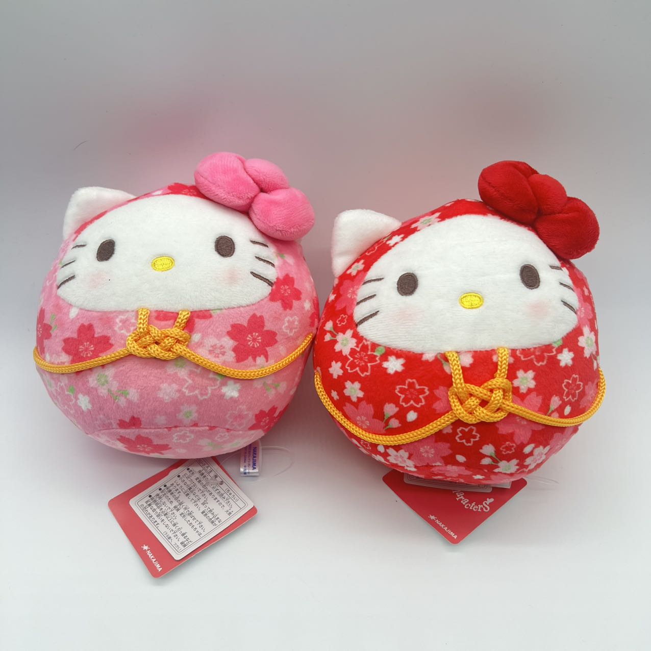 Sanrio | Sakura Daruma | Hello Kitty Plush Toy S (14cm)