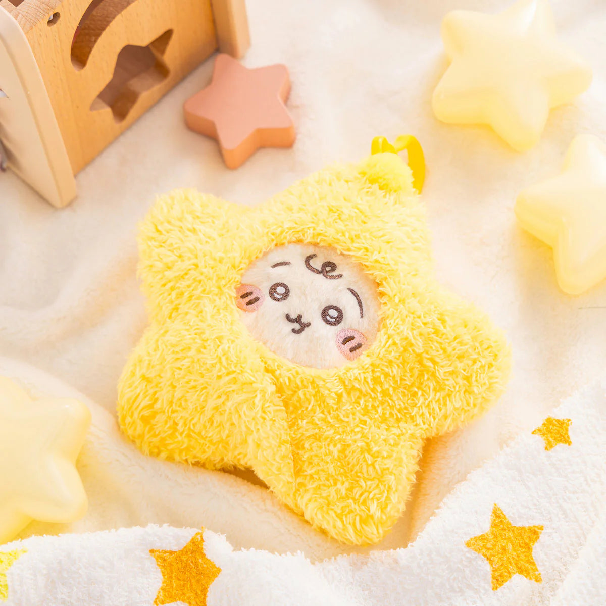 Chiikawa | Baby Usagi Wrapped in a Star Mascot Main image