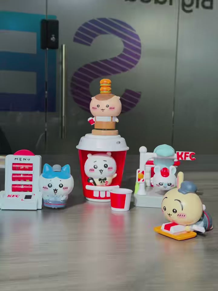 Chiikawa x KFC | Wind-up Toy